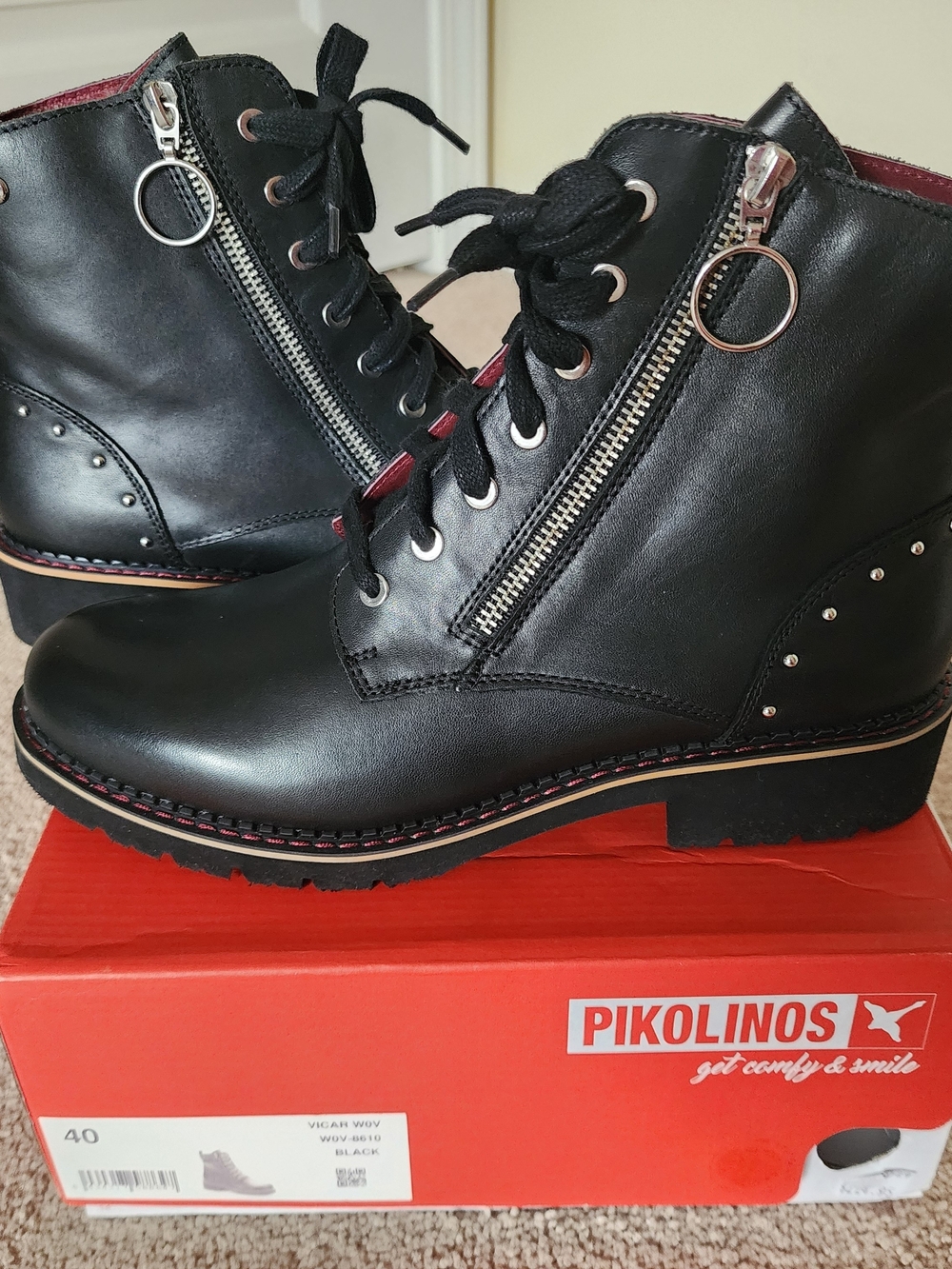 Pikolinos Vicar Women's Black Leather Lace-Up Ankle Boots with Side Zipper